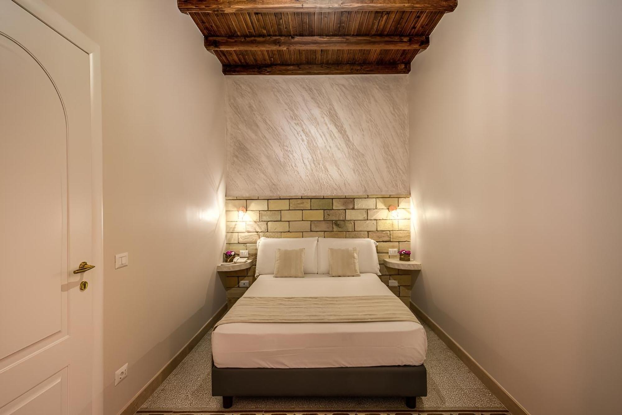 Colosseo Accomodation 3*